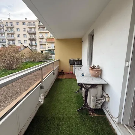 Azur Deluxe * ニース